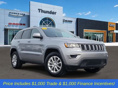 Used 2021 Jeep Grand Cherokee Laredo w/ Security & Convenience Group