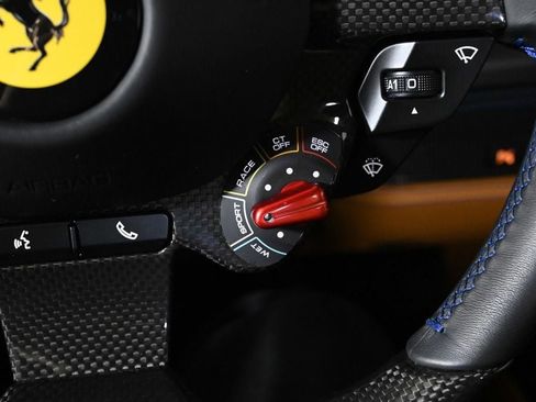 Certified 2022 Ferrari F8 Tributo RWD image 20