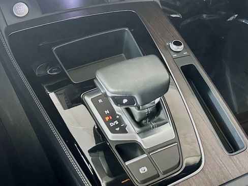 Used 2023 Audi Q5 2.0T Premium Plus w/ Premium Plus Package image 7