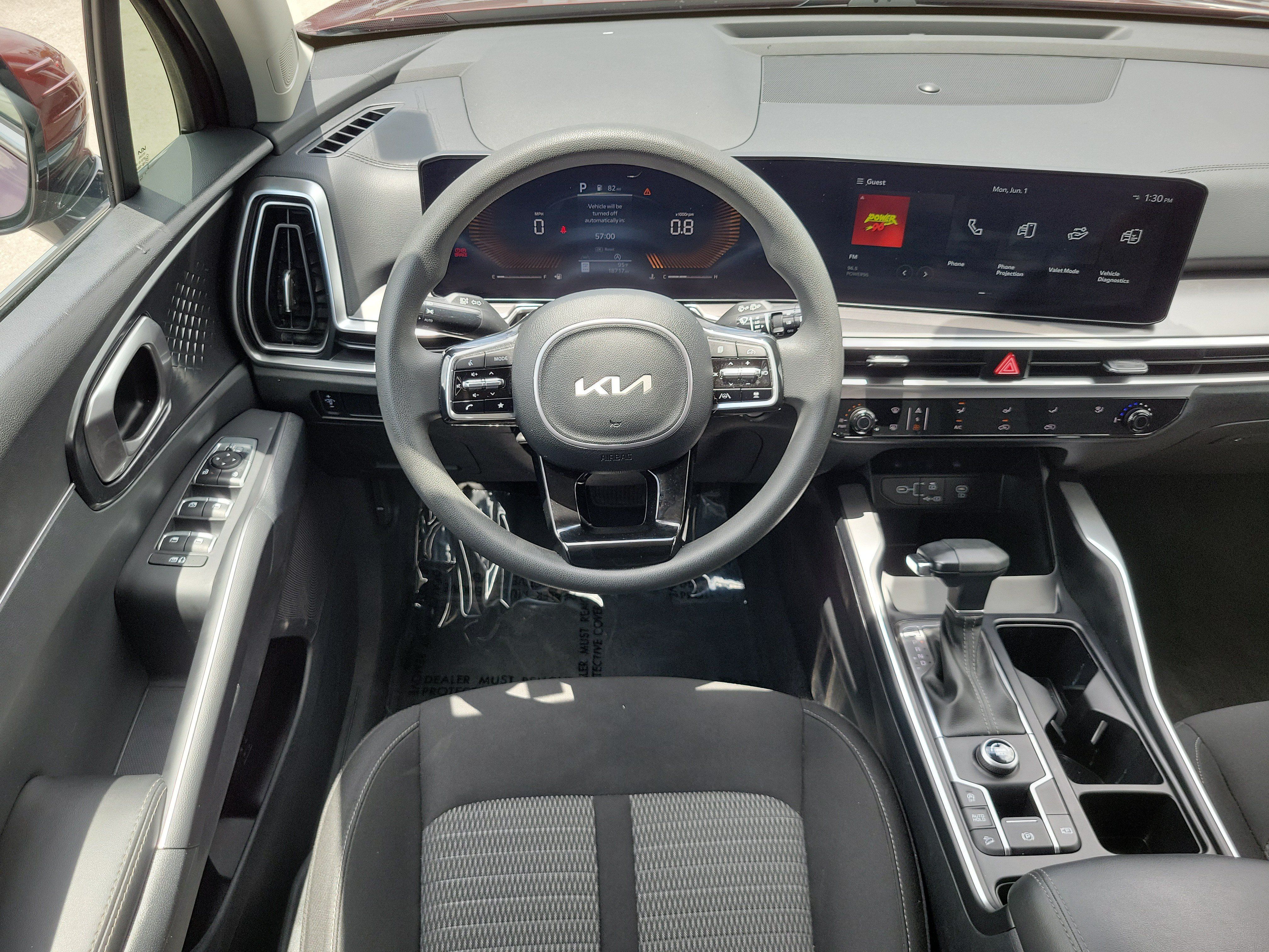 Used 2024 Kia Sorento LX FWD image 18