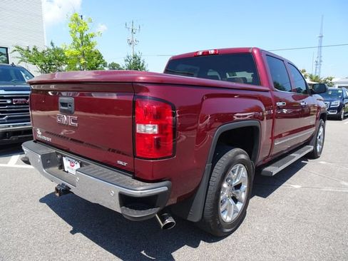 Used 2014 GMC Sierra 1500 SLT w/ SLT Crew Cab Value Package AWD/4WD image 4