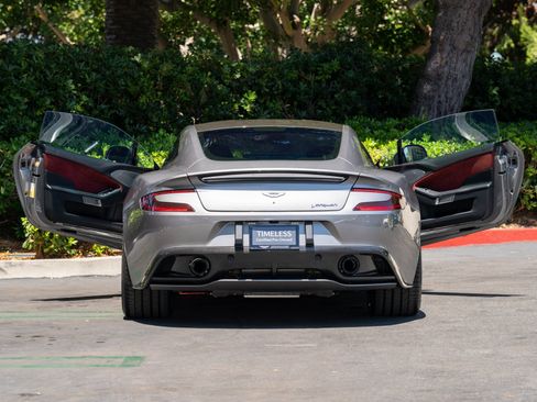 Used 2014 Aston Martin Vanquish Coupe image 7