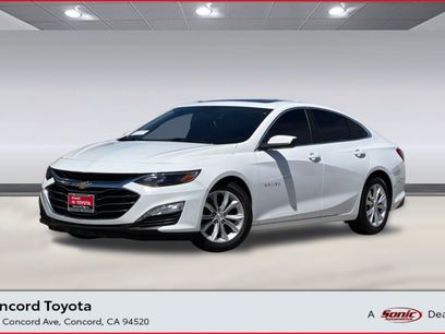 Used 2019 Chevrolet Malibu Hybrid w/ Leather Package