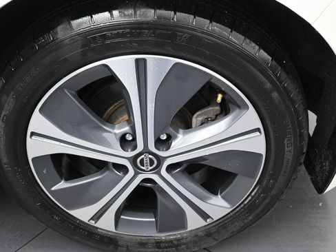 Used 2022 Nissan Leaf SL Plus image 42