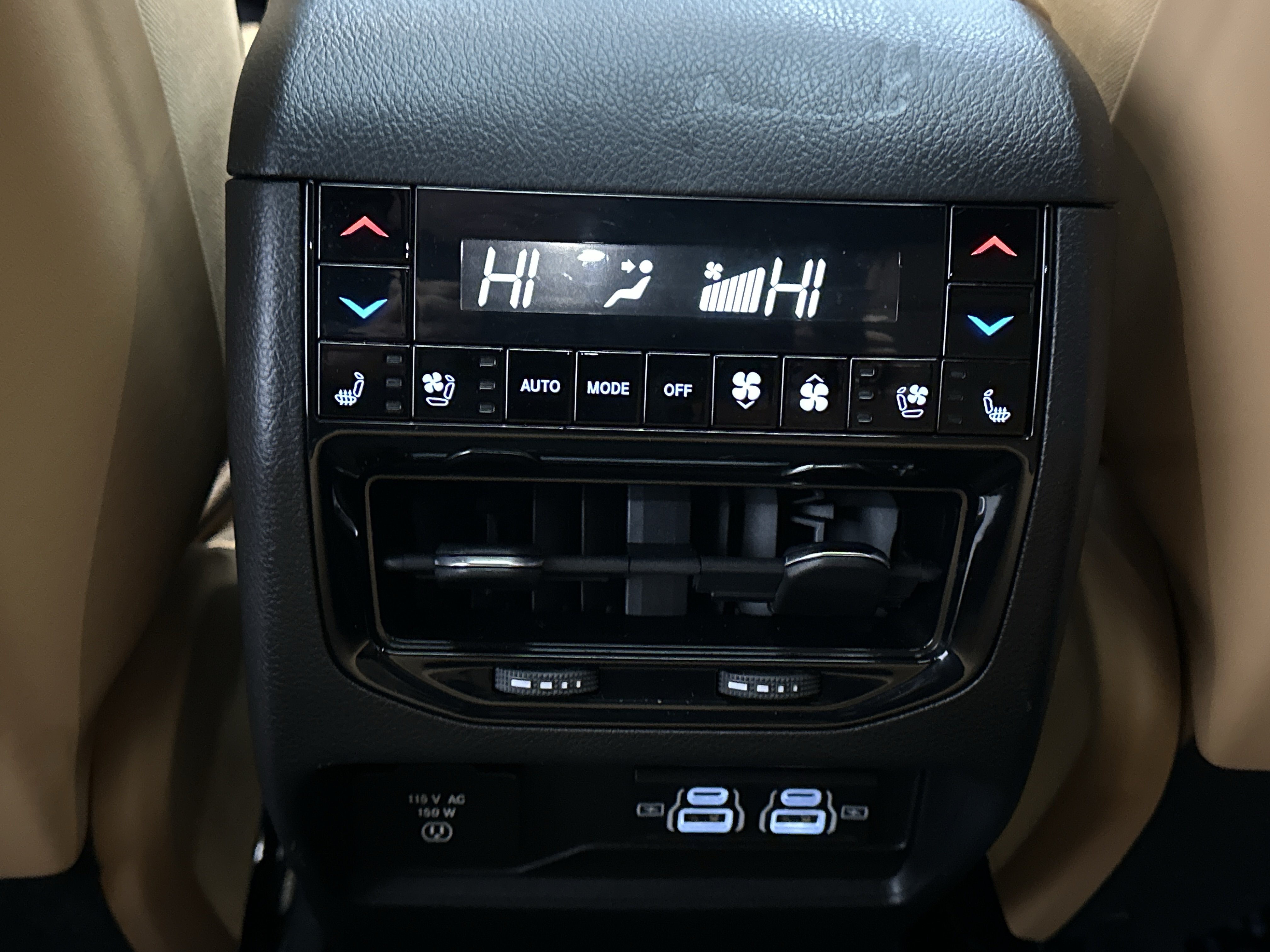 Used 2022 Jeep Grand Cherokee Summit AWD/4WD image 23