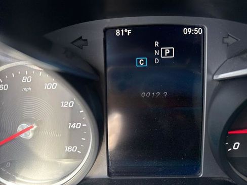 Used 2019 Mercedes-Benz C 300 Sedan image 12