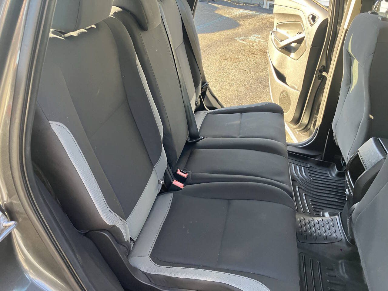 Used 2015 Ford Escape S FWD image 30