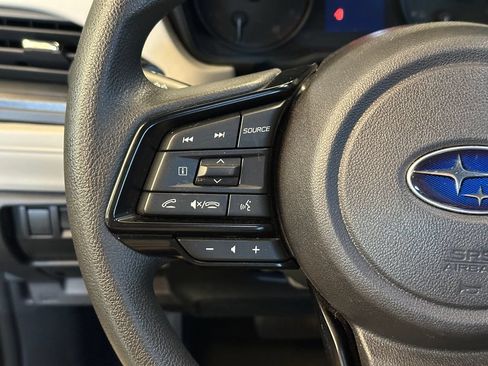 Used 2025 Subaru Forester AWD/4WD image 11