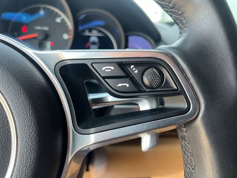 Used 2016 Porsche Cayenne Diesel image 26