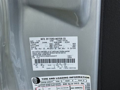 Used 2010 Ford F150 Lariat image 12