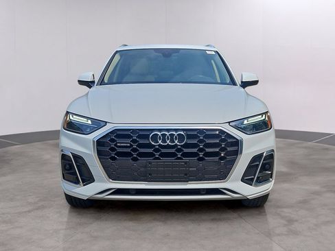 Used 2024 Audi Q5 2.0T Premium AWD/4WD image 2