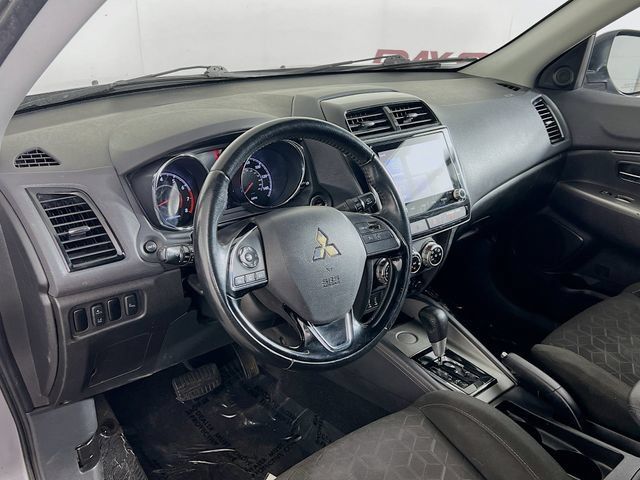 Used 2021 Mitsubishi Outlander Sport SE FWD image 33