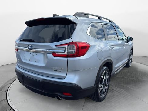Used 2024 Subaru Ascent Limited w/ Technology Package AWD/4WD image 5