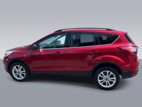 Used 2018 Ford Escape SE AWD/4WD image 4