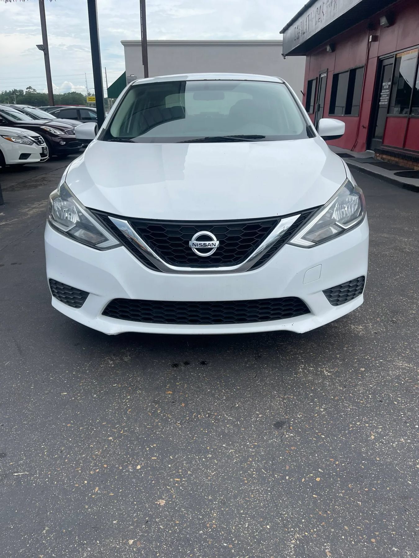 Used 2017 Nissan Sentra S FWD image 2