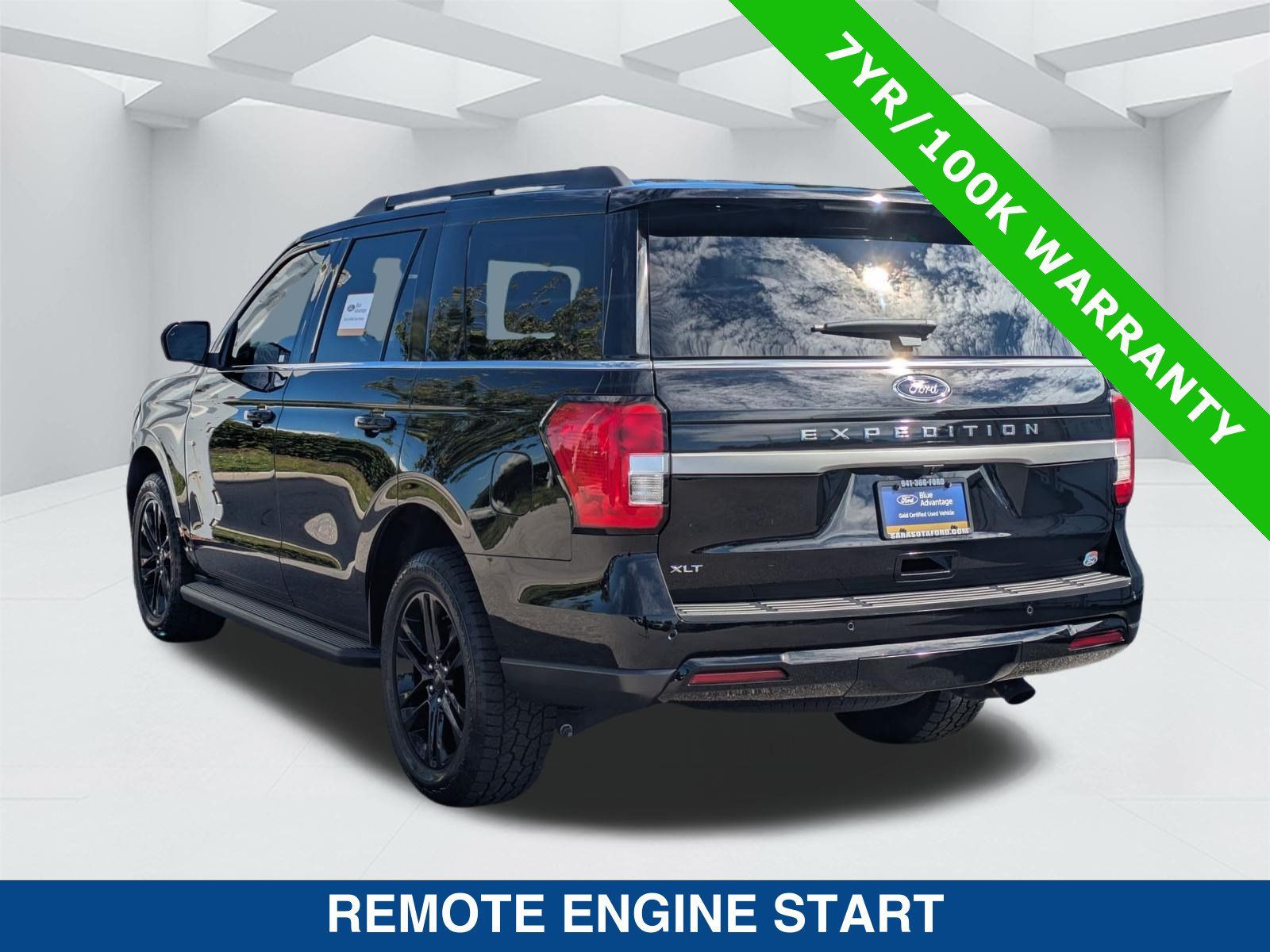 Used 2024 Ford Expedition XLT RWD image 7