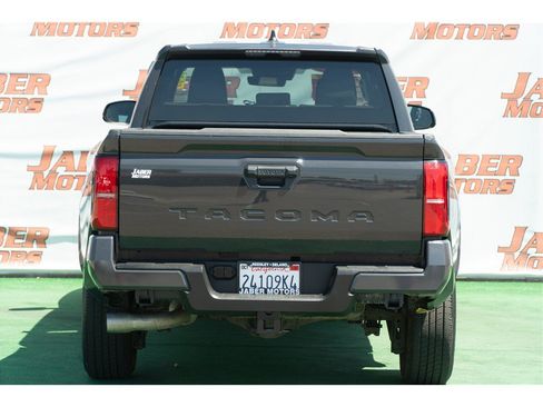 Used 2025 Toyota Tacoma SR5 RWD image 26