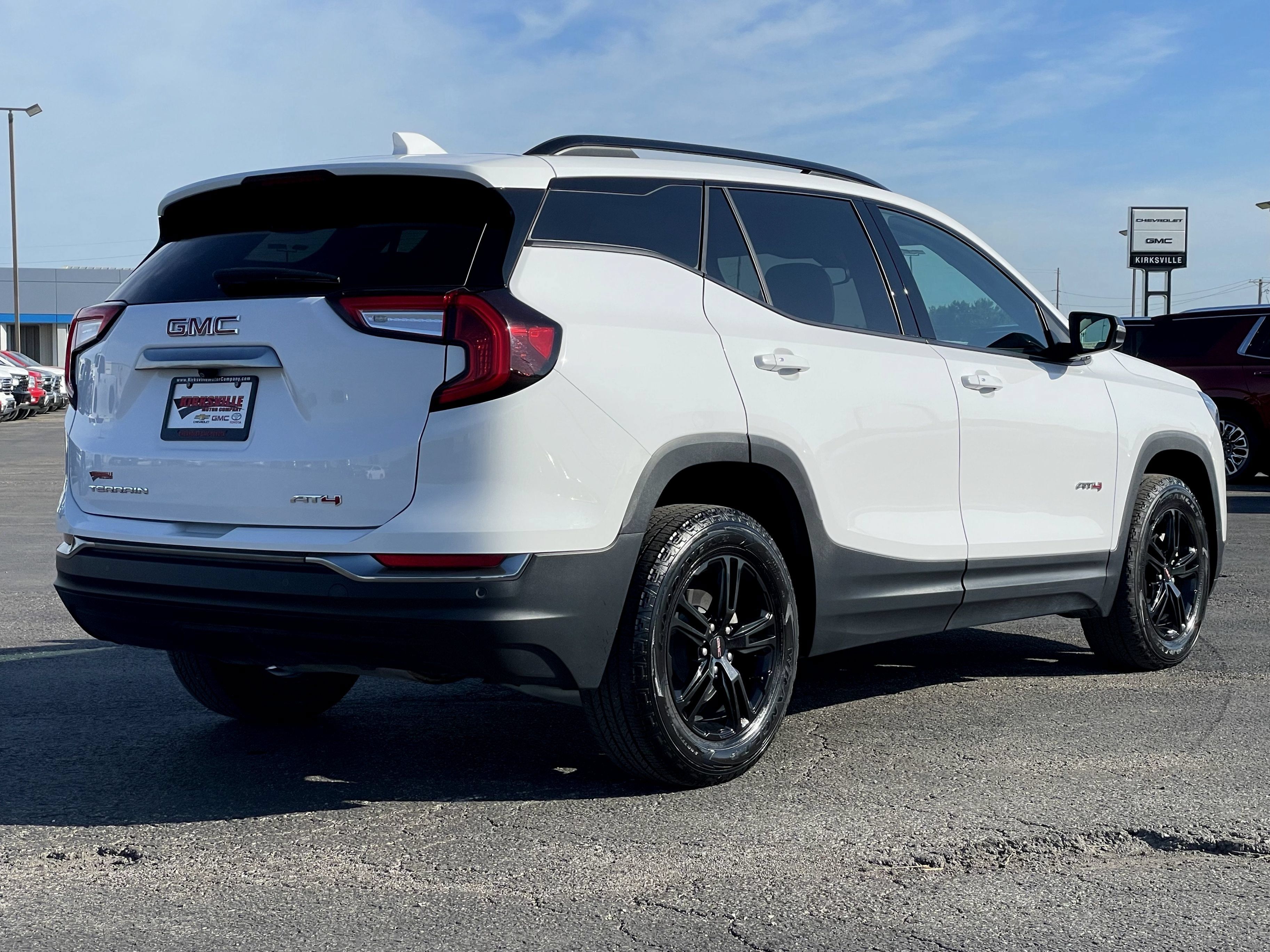Used 2024 GMC Terrain AT4 w/ Infotainment Package II AWD/4WD image 4