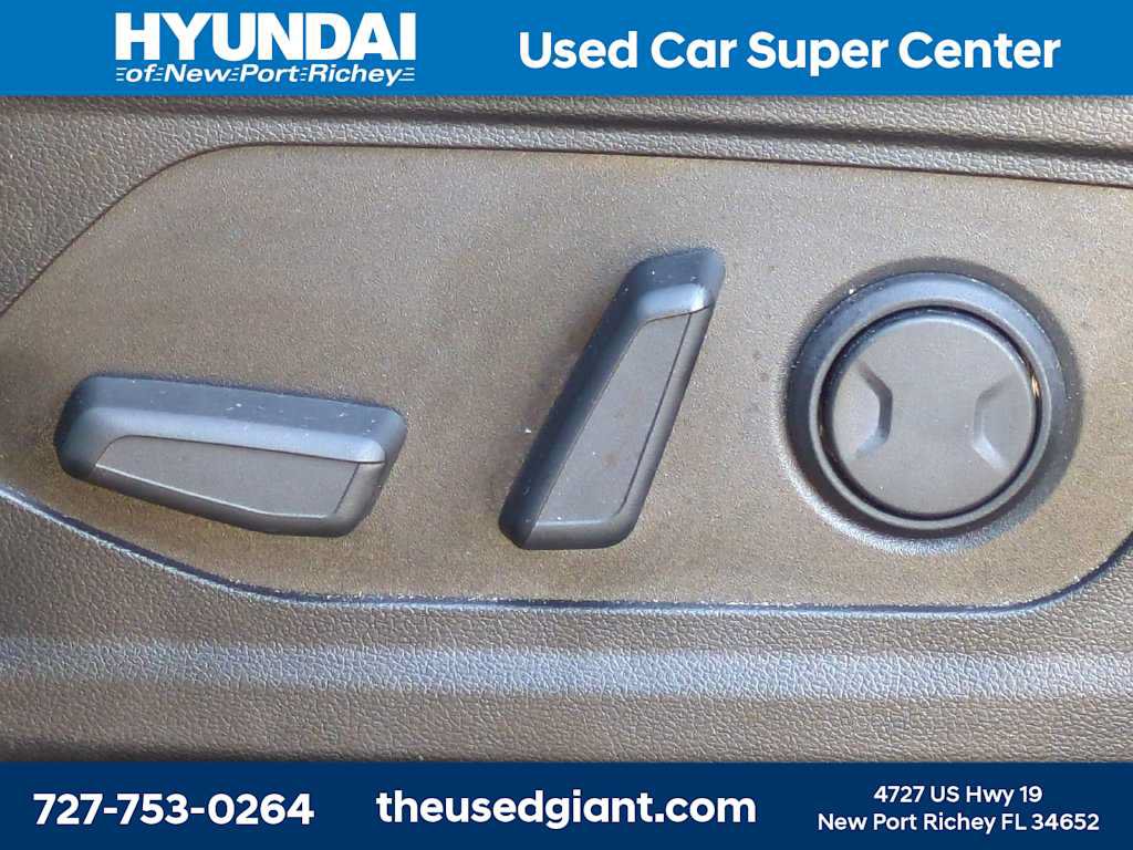 Used 2024 Hyundai Santa Cruz SEL FWD image 20