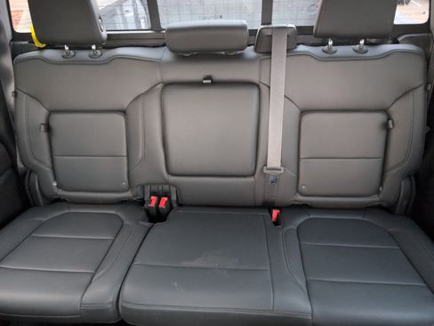 Used 2022 Chevrolet Silverado 1500 LT w/ Texas Edition Plus image 23