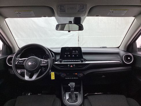 Used 2019 Kia Forte LXS FWD image 27