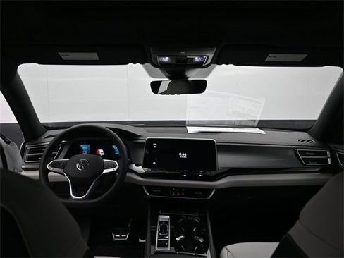 New 2026 Volkswagen Atlas Cross Sport SEL Premium R-Line image 10