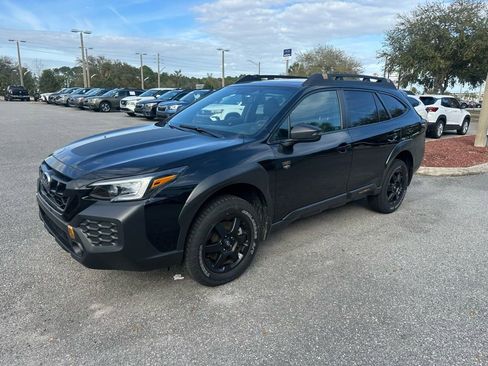 Used 2025 Subaru Outback Wilderness image 13