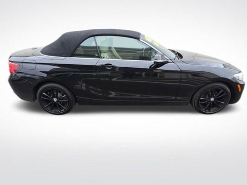 Used 2020 BMW 230i xDrive Convertible w/ Convenience Package image 8