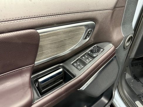 New 2025 Ford Expedition Platinum w/ Platinum Ultimate Package image 19