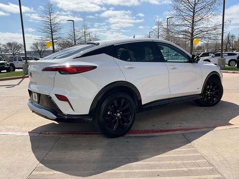 Used 2025 Buick Envista Sport Touring image 6