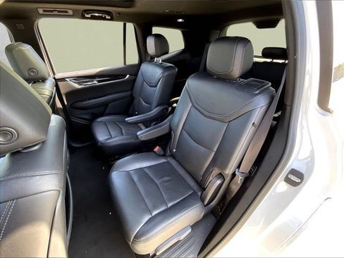 Used 2020 Cadillac XT6 Premium Luxury FWD image 26