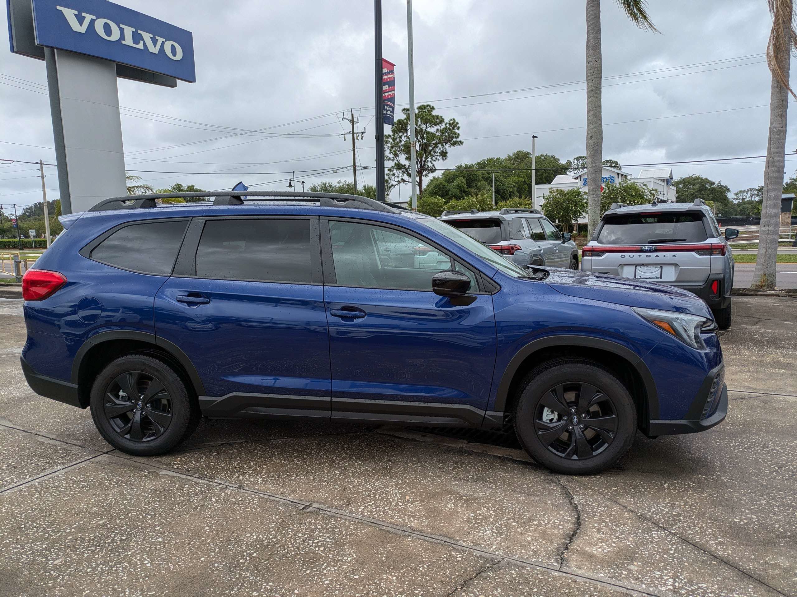 Used 2026 Subaru Ascent Premium AWD/4WD image 3