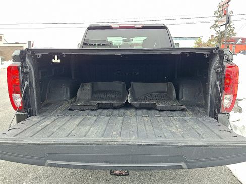 Used 2020 GMC Sierra 1500 Elevation image 31