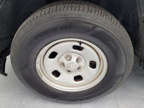 Used 2017 RAM 1500 Tradesman w/ Popular Equipment Group RWD image 31