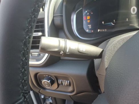 Used 2026 RAM 2500 Laramie AWD/4WD image 26