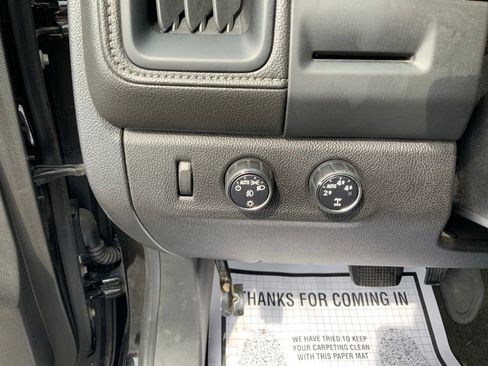 Used 2015 GMC Canyon SLT AWD/4WD image 15