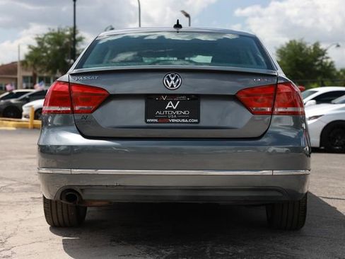 Used 2015 Volkswagen Passat 1.8T SE FWD image 10