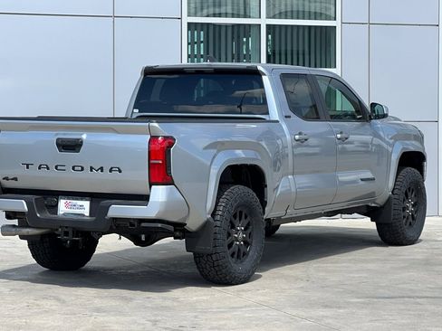 New 2026 Toyota Tacoma SR5 AWD/4WD image 4