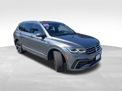 Used 2022 Volkswagen Tiguan SEL R-Line image 7