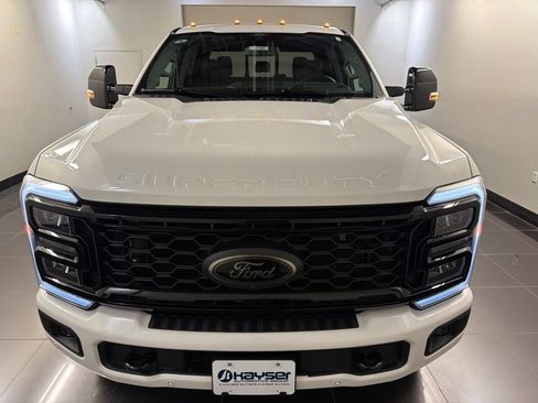 New 2026 Ford F250 4x4 Crew Cab Super Duty image 2