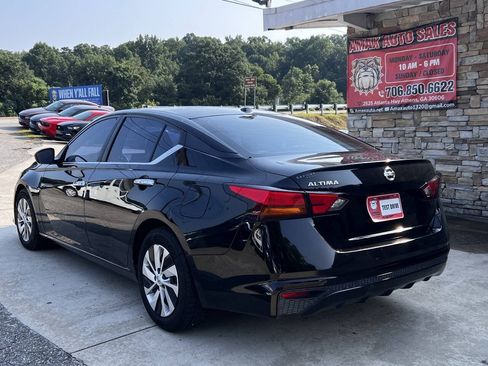 Used 2020 Nissan Altima 2.5 S FWD image 4