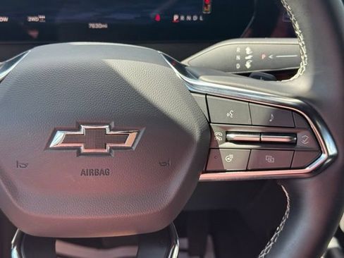 Used 2026 Chevrolet Traverse Z71 AWD/4WD image 27