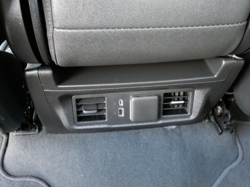 Used 2026 GMC Sierra 1500 SLT AWD/4WD image 22
