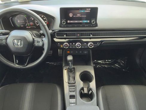 Used 2025 Honda Civic Sport image 19
