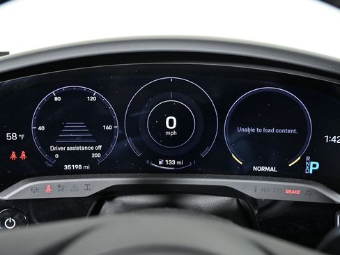 Used 2022 Porsche Taycan 4S AWD/4WD image 16