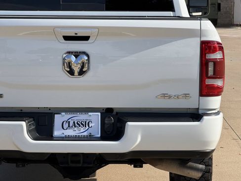 Used 2024 RAM 2500 Laramie w/ Safety Group AWD/4WD image 13