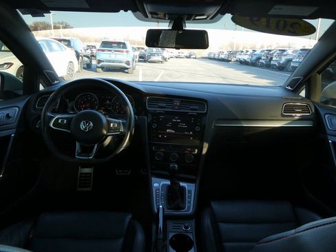 Used 2019 Volkswagen GTI SE w/ SE Experience Package image 26