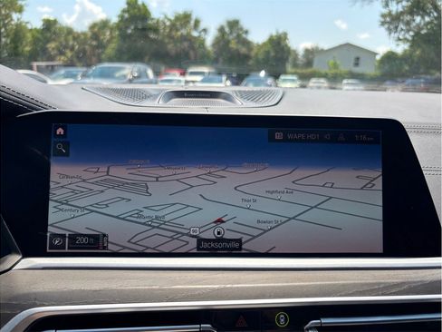 Used 2021 BMW X7 M50i w/ Executive Package AWD/4WD image 32