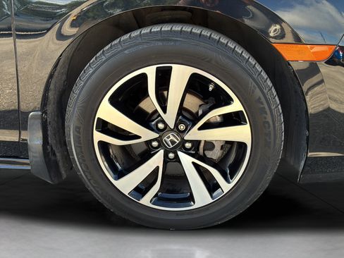Used 2019 Honda Odyssey Elite image 32