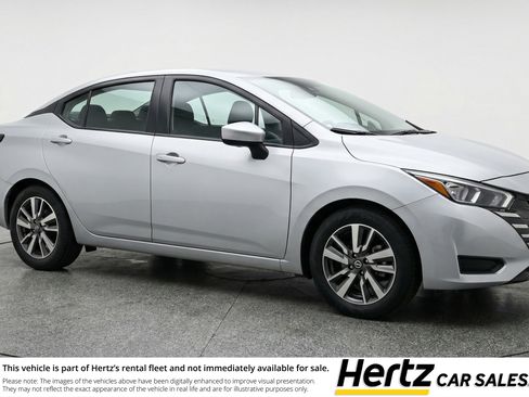 Used 2025 Nissan Versa SV FWD image 1